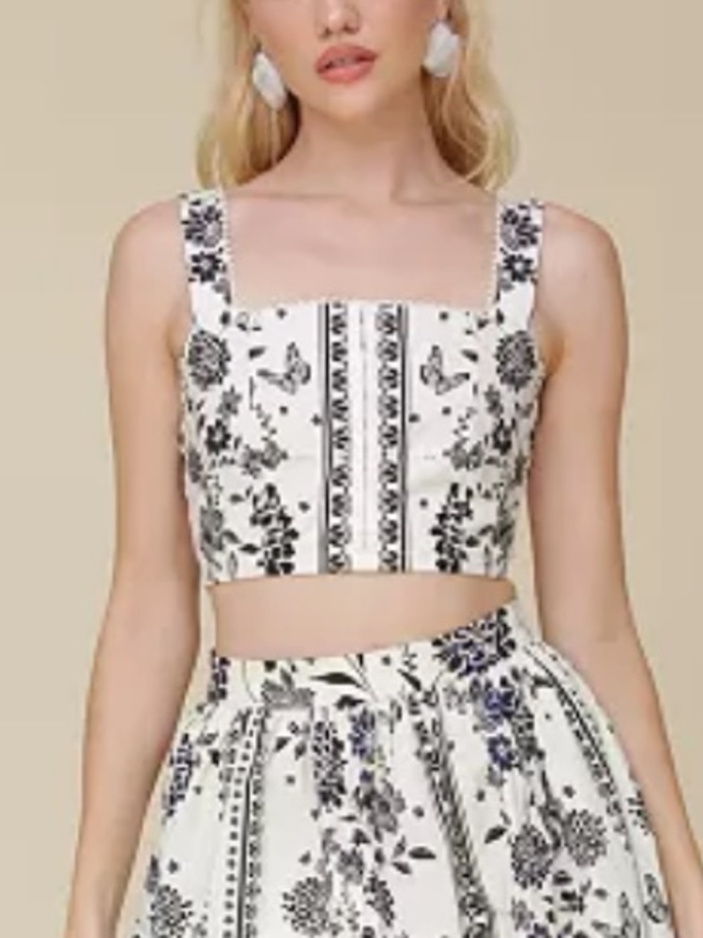 Avecles filles tops